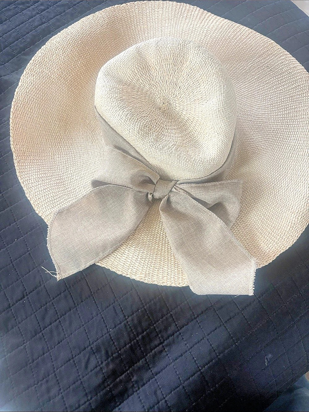 Scala Pronto Wide Brim Bow Sun Hat in Beige